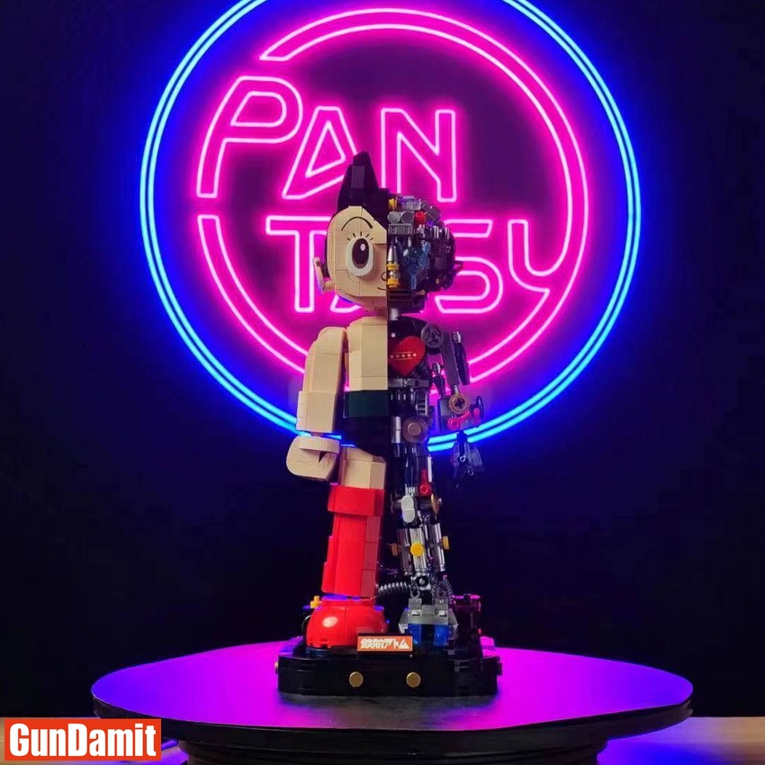 Pantasy 86203 Astro Boy Mechanic Half Clear Version Building 