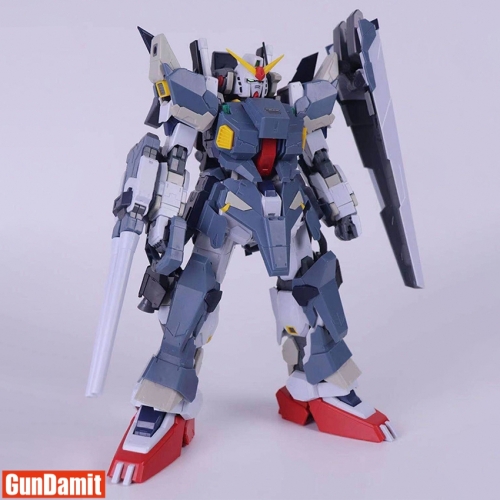 Daban 1/100 8815 RX-178 Full Armor Gundam Mk-II Model Kit