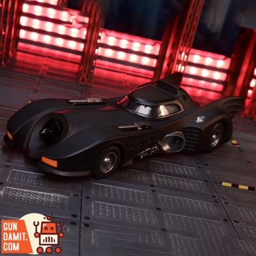 Black Mamba 1/18 Licensed Batman (1989) Batmobile